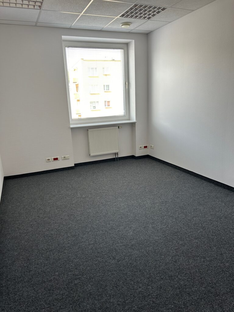 Office premises, C401, 16.66m2